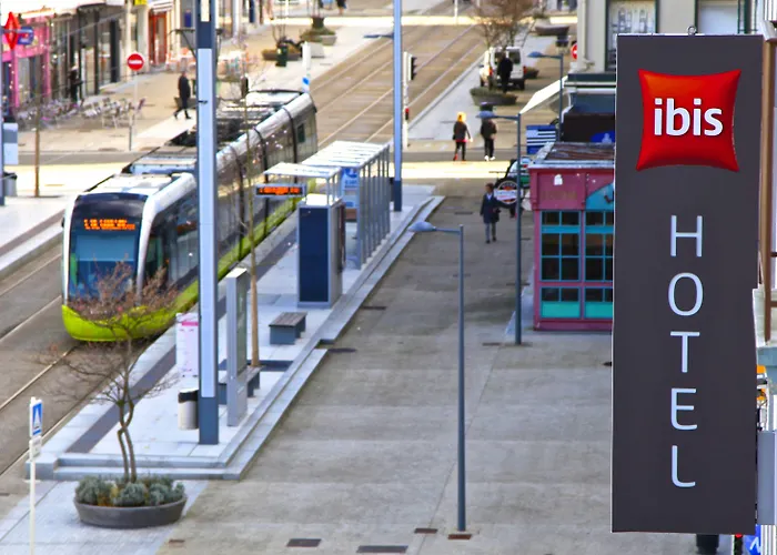 Ibis Centre Hotel 3*