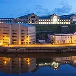 Ibis Centre 3*