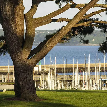 Ibis Centre