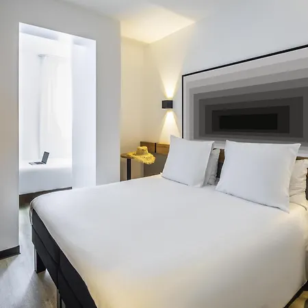 Ibis Centre 3*