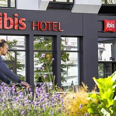 Hotel Ibis Centre 3*