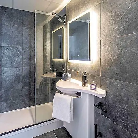 Hotel Ibis Centre 3*
