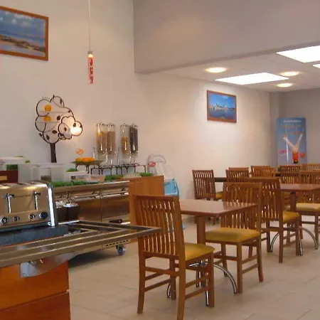Ibis Centre 3*