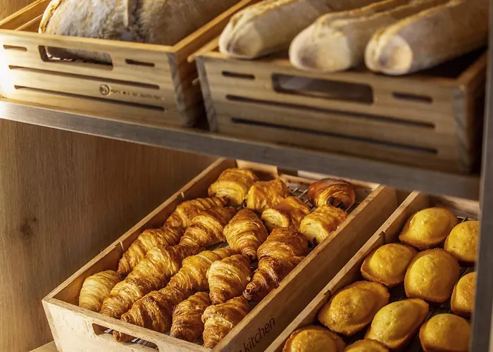 宜必思布雷斯特中心酒店 3*