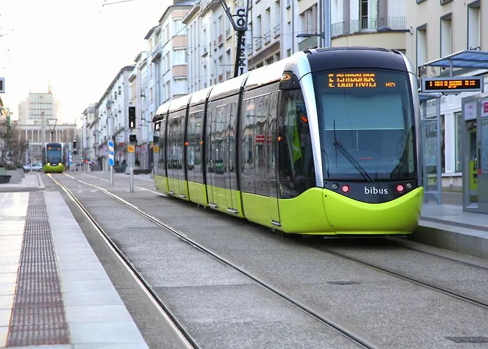 宜必思布雷斯特中心酒店 酒店 布雷斯特